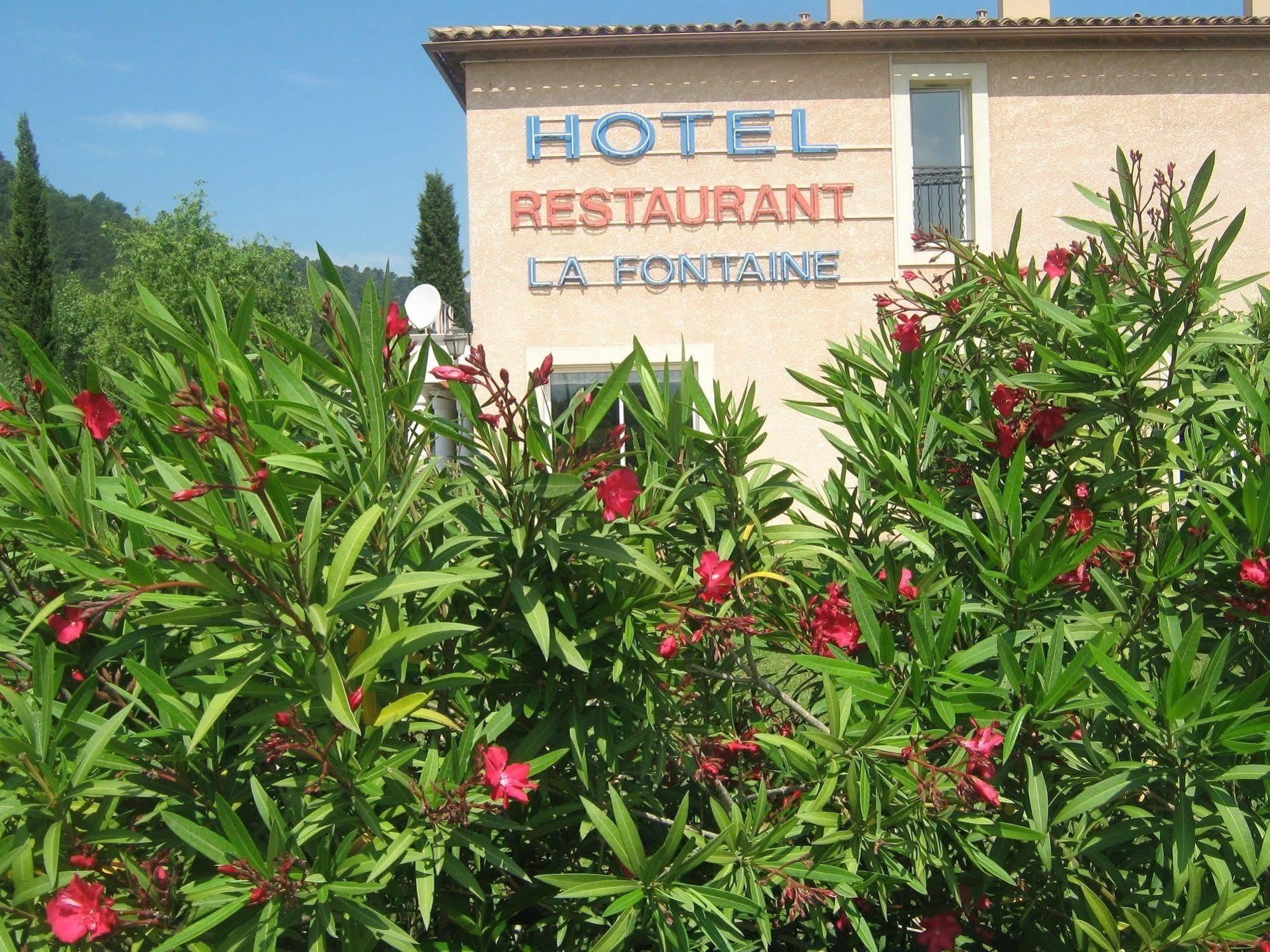 La Fontaine Hotell Vidauban Eksteriør bilde